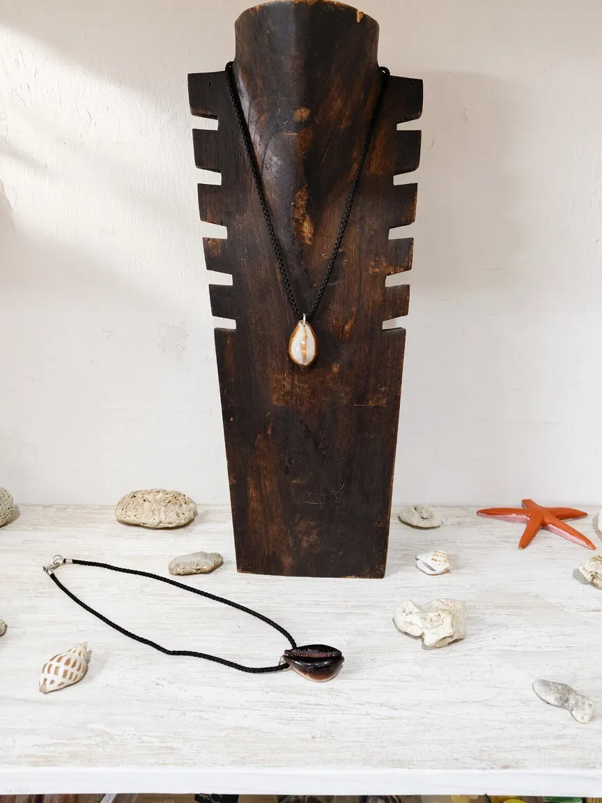 Collier Cordon &amp;amp; Pendentif Coquillage